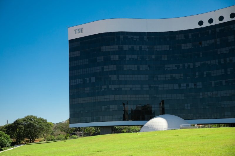 Tribunal Superior Eleitoral divulgou as informações oficiais
