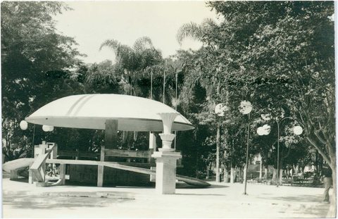 Praça Padre João Álvares, antes conhecida como Largo da Matriz