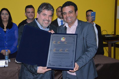 Empresário Sebastião Marcino Soares recebeu o Título de Cidadão Itaquaquecetubense em 2018. A homenagem foi uma iniciativa do vereador Elio de Araújo, o Elinho.